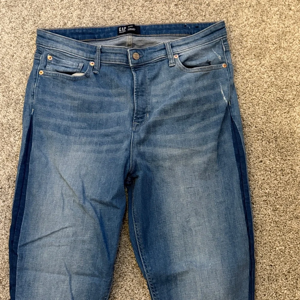 Gap High Rise Legging - Picture 2 of 5